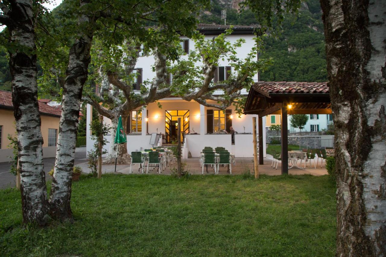 Locanda La Pignatta Arogno Exterior foto